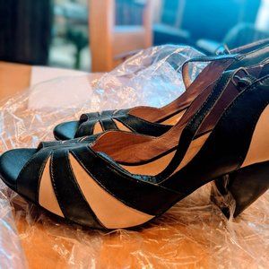Miz Mooz open toe pumps